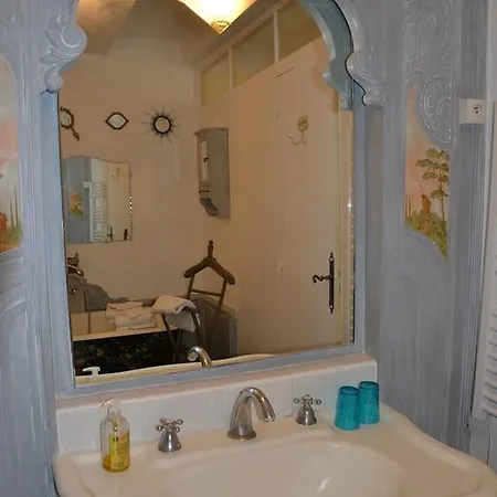 Maison Saint Louis Avec Jacuzzi Panzió Besse-sur-Issole