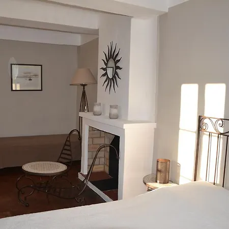 Maison Saint Louis Avec Jacuzzi 3* Besse-sur-Issole