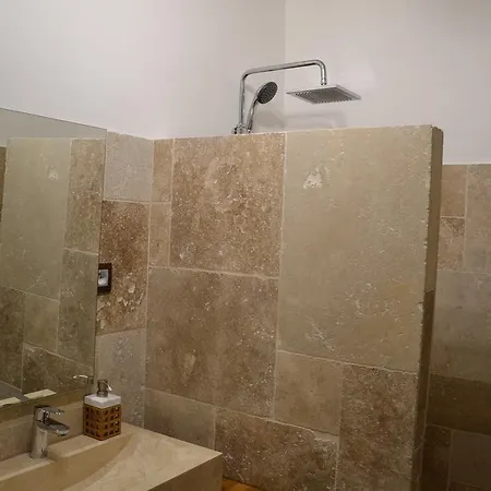 Maison Saint Louis Avec Jacuzzi 3* Besse-sur-Issole
